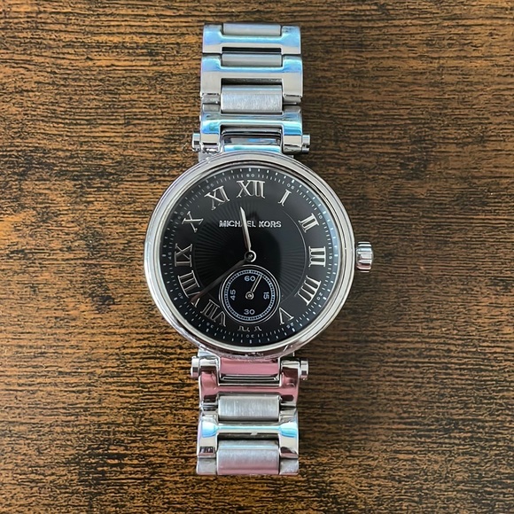 Michael Kors watch - Picture 5 of 5